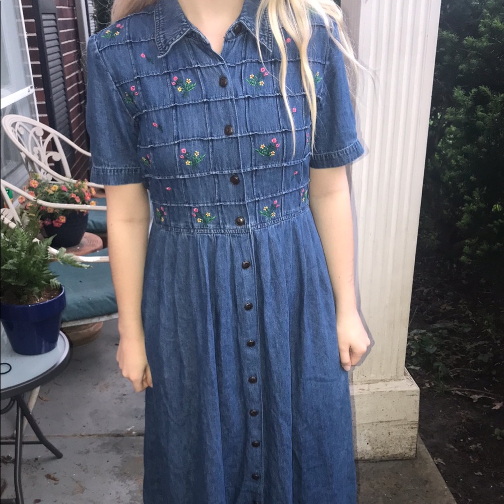 Farm girl dress